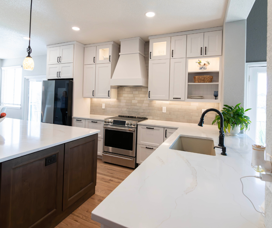 Quartzite-countertop-Colorado-kitchen-remodel